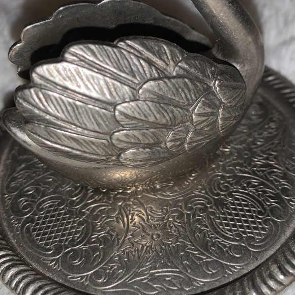 SALE!!! Vintage Swan ring holder.    2 - Picture 3 of 11